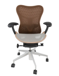 Uzywane-krzeslo-biurowe-Herman-Miller-Mirra-brzowe-outlet-biurowy-meblowy-zerowastedesign
