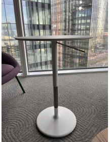 Used Adjustable Rotating PIX Table by Arper, White