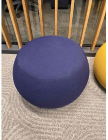 Used Arper Ottoman – Purple, Diameter 50 cm