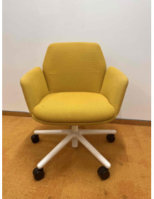 Used Haworth Poppy Honey Bucket Chair
