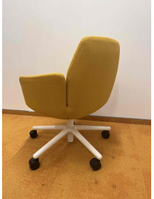 Used Haworth Poppy Honey Bucket Chair