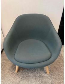 Used Kameleon lounge chair green-blue