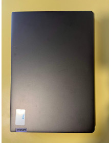 Używany Lenovo V17 G2 ITL z procesorem Intel i3 11. generacji, 16 GB RAM i dyskiem SSD 256 GB.