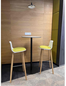 Used Enea Altzo943 Bar Stool Coalesse Height 77 cm