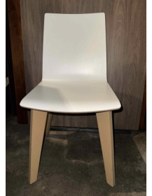 Used Vank Krak chair
