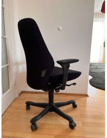 Used Kinnarps PLUS 6000 Free Float Office Chair – Ergonomic and Comfortable