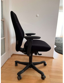 Used Kinnarps PLUS 6000 Free Float Office Chair – Ergonomic and Comfortable