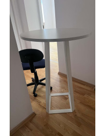 Stol-barowy-bialy-BALMA-fi80cm-nowoczesny-stolik-do-baru-biura-i-przestrzeni-komercyjnych-zerowastedesign-outlet