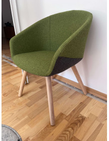 Used Bejot OX:CO W 740 Conference Chair – Green Upholstery, Wooden Legs
