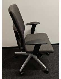 Used Profim Raya 21 office chair – ergonomic, swivel, black
