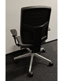 Used Profim Raya 21 office chair – ergonomic, swivel, black