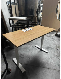Used Kinnarps Desk with Adjustable Height