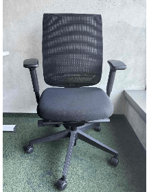 Used Steelcase Reply Air Office Chair – Black, Ergonomic, Adjustable