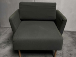 Używany fotel głęboki Muse NOTI szary/grafitowy, drewniane nogi