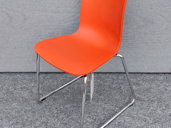 Krzesło plastikowe Vitra