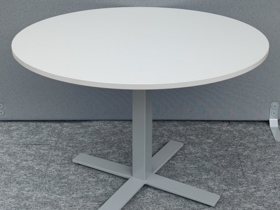 Stół okrągły 110 cm.