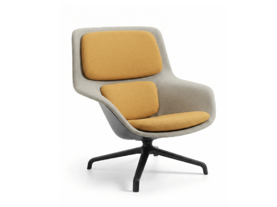 Używany fotel wypoczynkowy Striad Herman Miller obrotowy