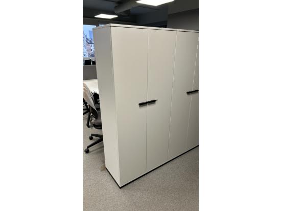 Szafka 80x45x185 - drobne uszkodzenia