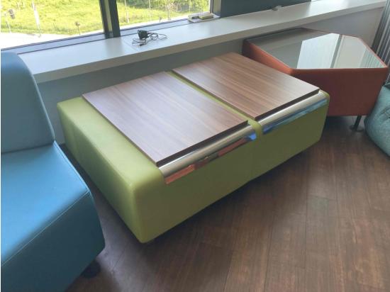 Sofa zielona z nakładką
