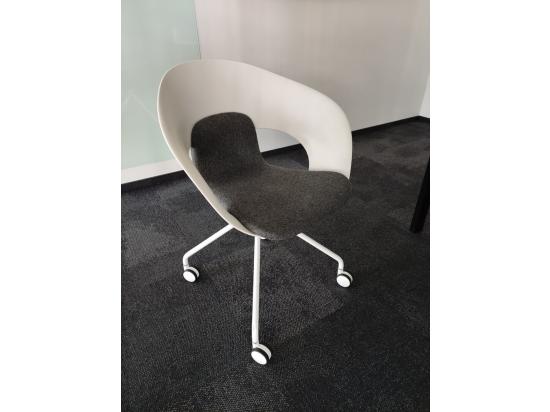 Conference chair