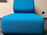 Fotel niebieski duży