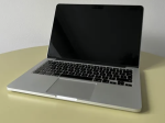 Używany Apple MacBook Pro 13” A1502 – Intel Core i7, 16 GB RAM, 512 GB SSD