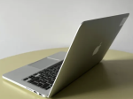 Używany Apple MacBook Pro 13” A1502 – Intel Core i7, 16 GB RAM, 512 GB SSD