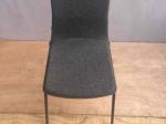 Używane krzesło Linar Plus Noti minimalistyczne grafitowe