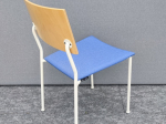 Krzesło ISKU niebieskie