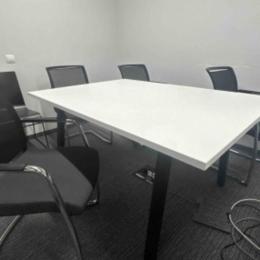 Stół Konferencyjny 140x140