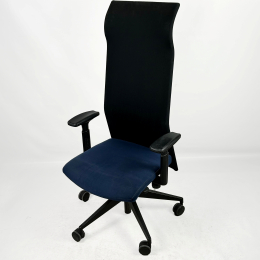 Krzesło biurowe z wysokim oparciem