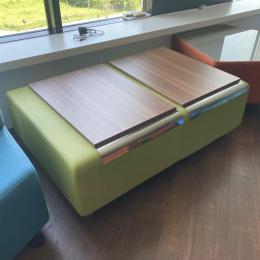 Sofa zielona z nakładką