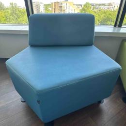 Używana Sofa / Fotel niebieski 88 x 83 cm