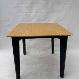 Używany stół kuchenny kwadratowy, 80x80 VANK blat fornirowany