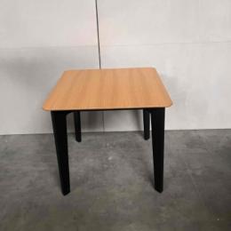 Używany stół kuchenny 80x 80cm Vank kwadratowy, blat ciemny fornirowany