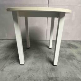 Używany stół okrągły biały, 4 nogi