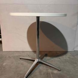 stół na jednej nodze